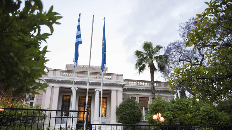 «Δεν χαλάμε τις διακοπές του κόσμου»: Αναβάλλεται ο ανασχηματισμός