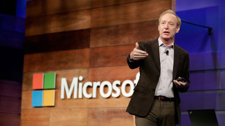 Πρόεδρος Microsoft: «Οι Ρώσοι χάκερ στοχοθετούν όλα τα πολιτικά κόμματα»