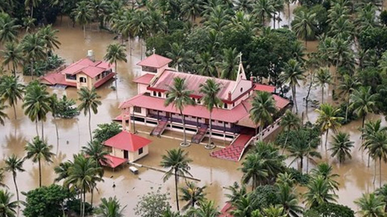 Ινδία-πλημμύρες: Ξεπέρασαν το ένα εκατομμύριο οι εκτοπισμένοι στους καταυλισμούς της Κεράλα