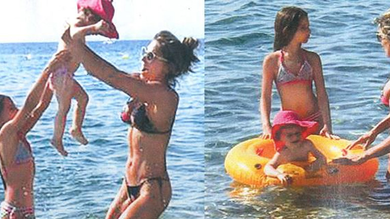 Κατερίνα Λάσπα: Παιχνίδια στην παραλία με τις κόρες της!