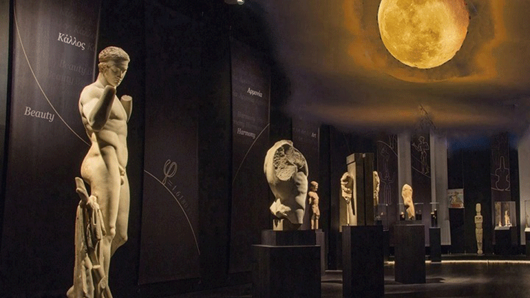 Ελεύθερη είσοδος στο Εθνικό Αρχαιολογικό Μουσείο στις 26/8 για την πανσέληνο