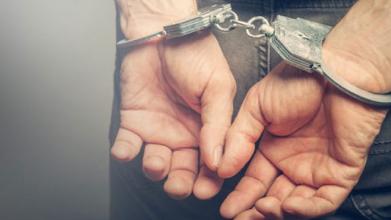 Χειροπέδες για εμπρησμό στην Κρήτη