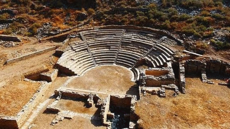 Συναυλία της Καμεράτα στο αρχαίο θέατρο Καρθαίας στην Κέα