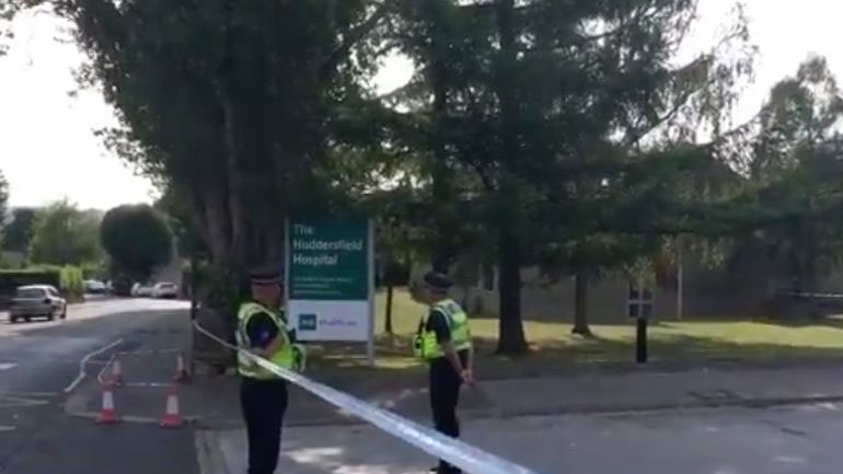 Η βρετανική αστυνομία απέκλεισε νοσοκομείο λόγω «σημαντικού συμβάντος»