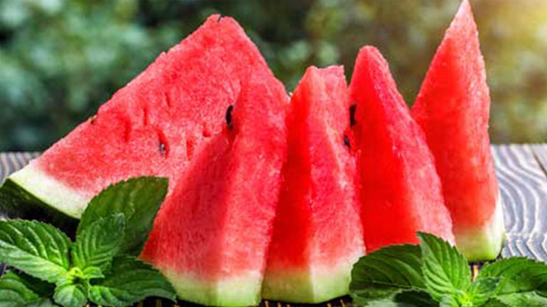 Γιατί πρέπει να τρως τα κουκούτσια από το καρπούζι;