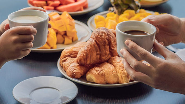 Σάκχαρο: Τι να πίνετε το πρωί για να αποφύγετε την αύξησή του