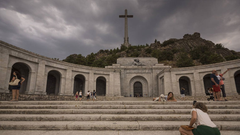Κοιλάδα των Πεσόντων