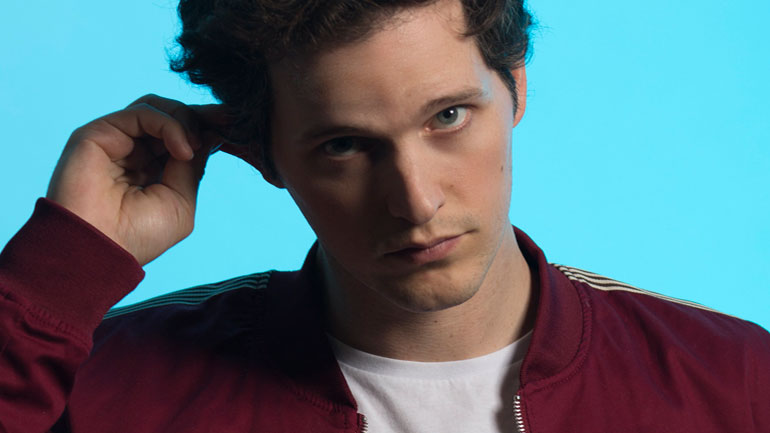 Leon of Athens: 1o βραβείο στον διεθνή διαγωνισμό «Unsigned Only Music Competion» με το «Aeroplane»