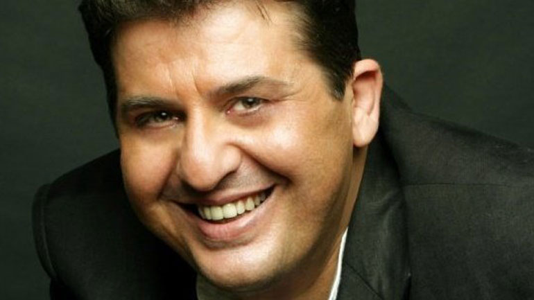 Aφιέρωμα στους Στέλιο Καζαντζίδη και Τάκη Σούκα με τον Λάμπρο Καρελά