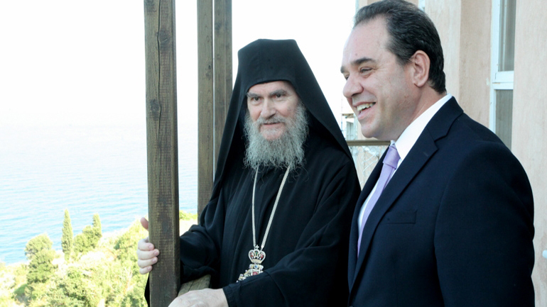 Ο νέος πολιτικός διοικητής του Αγίου Όρους, Κωνσταντίνος Δήμτσας, στη Μονή Μεγίστης Λαύρας