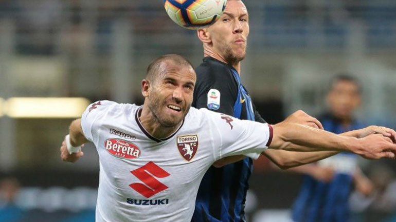 Ιταλία: «Αυτοκτόνησε» η Ίντερ, κρατούσε… εξάσφαιρο η Φιορεντίνα