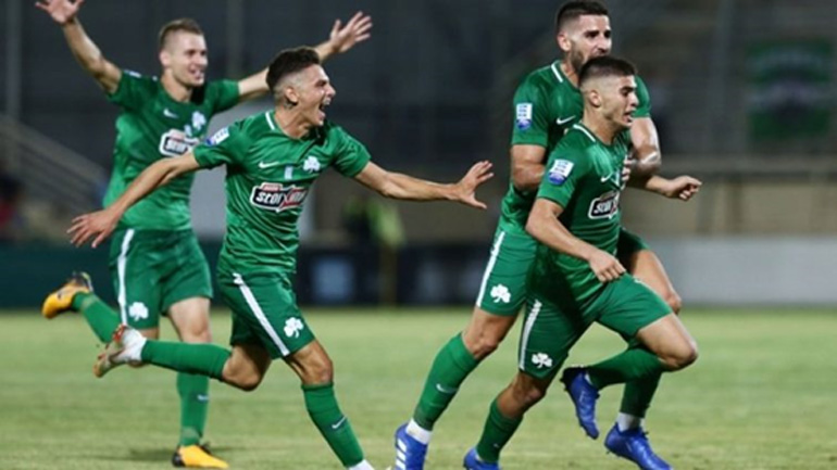 «Τουϊτέρατα» (Το Twitter γλεντάει τον Μπουζούκη)!