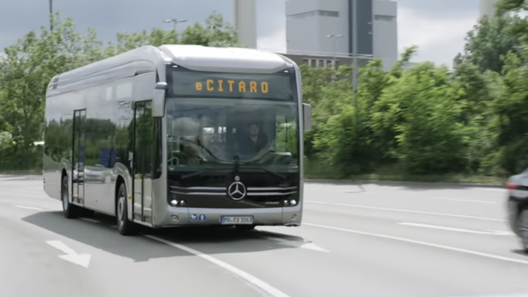 Αμιγώς ηλεκτρικό λεωφορείο από την Mercedes Αμιγώς ηλεκτρικό λεωφορείο από την Mercedes