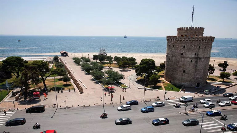 Στα χρώματα των ΗΠΑ θα «στολιστούν» οι δρόμοι της Θεσσαλονίκης για την 83η ΔΕΘ