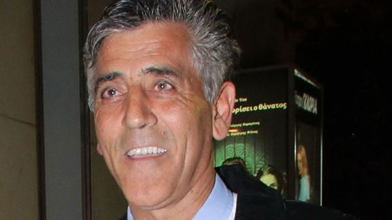 Πέτρος Ξεκούκης: «Ο Κώστας Τσάκωνας ήξερε ότι έχει καρκίνο και θα πέθαινε. Ένα πρωί με παίρνει τηλέφωνο…»