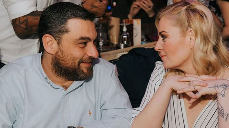 Η Ελισάβετ Μουτάφη παντρεύεται το Σάββατο στη Σαντορίνη τον αγαπημένο της – Όλες οι λεπτομέρειες