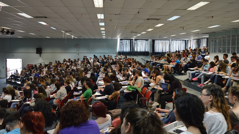 Σχολές και Πανεπιστήμια δύο ταχυτήτων