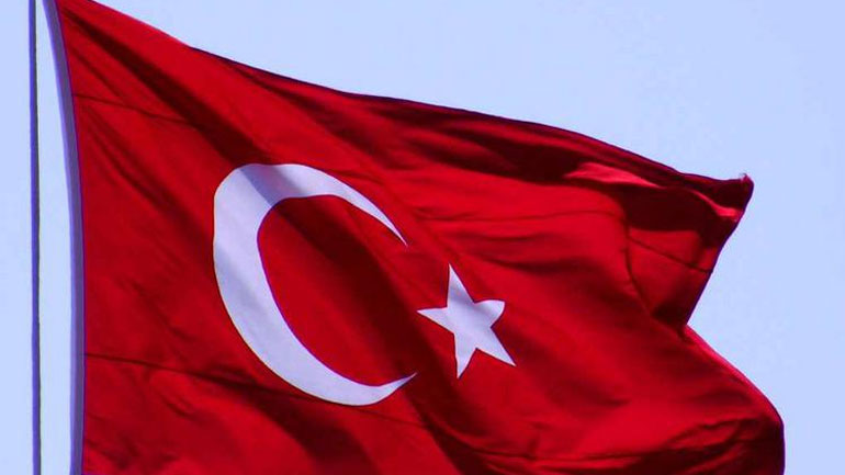 Άγκυρα: «Ο Μακρόν απέχει πολύ από το να μας καταλάβει»