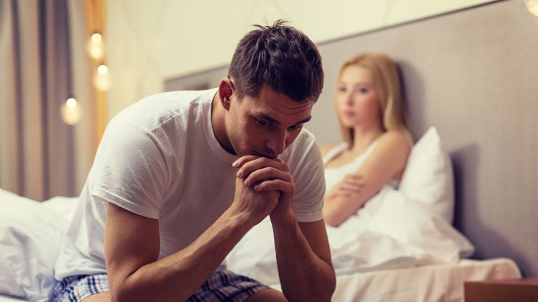 Η σεξουαλική δυσλειτουργία που συνδέεται με τα αντικαταθλιπτικά μπορεί να επιμείνει και μετά τη διακοπή τους