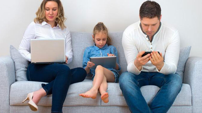 Χωρίς νερό μπορώ, χωρίς ίντερνετ…