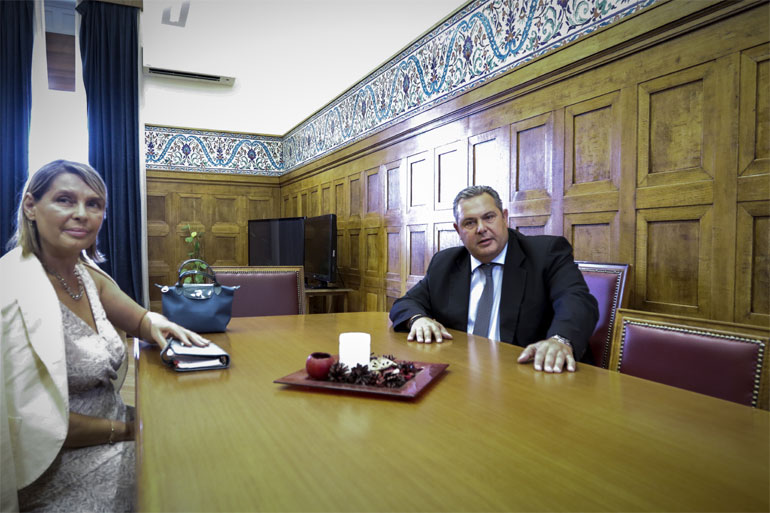 Φωτογραφία από τη συνάντηση Π. Καμμένου - Κ. Παπακώστα