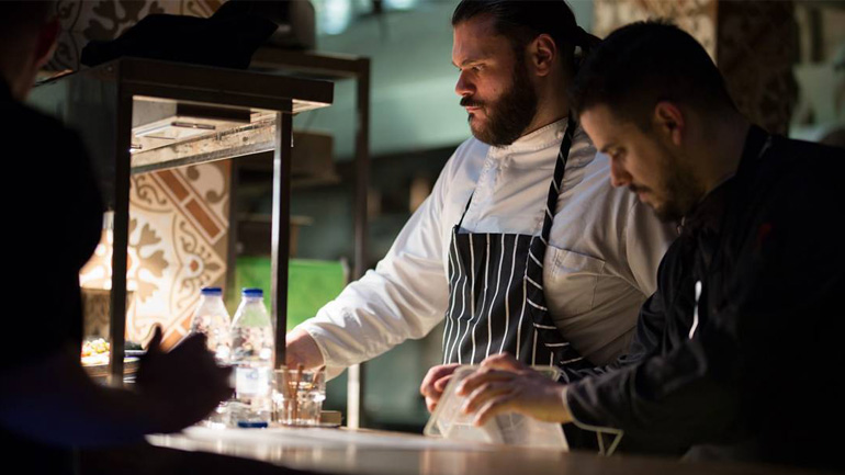 Παναγιώτης Μουτσόπουλος: Ένας «ανήσυχος» σεφ!