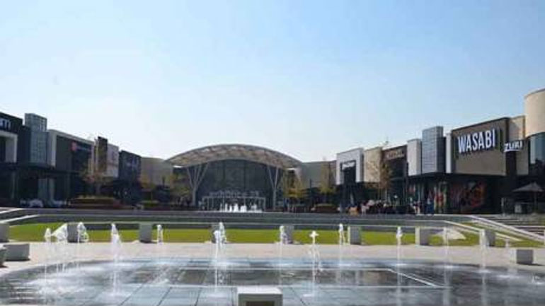 Νότια Αφρική: Άνοιξαν τα εμπορικά κέντρα μετά την εκκένωσή τους λόγω απειλής για βόμβα