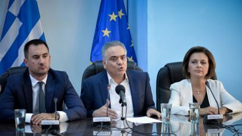 Τελετή παράδοσης-παραλαβής στο υπουργείο Εσωτερικών