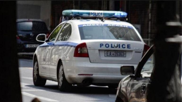 Θεσσαλονίκη: Συνελήφθησαν δύο άτομα για παράνομη μεταφορά 16 μεταναστών