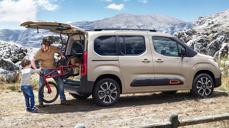 Ο καλύτερος φίλος της οικογένειας