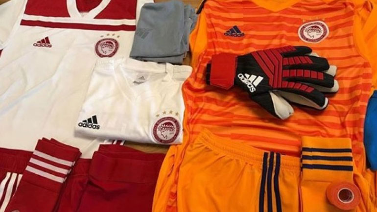 Με τη λευκή εμφάνιση απέναντι στην Μπέρνλι ο Ολυμπιακός