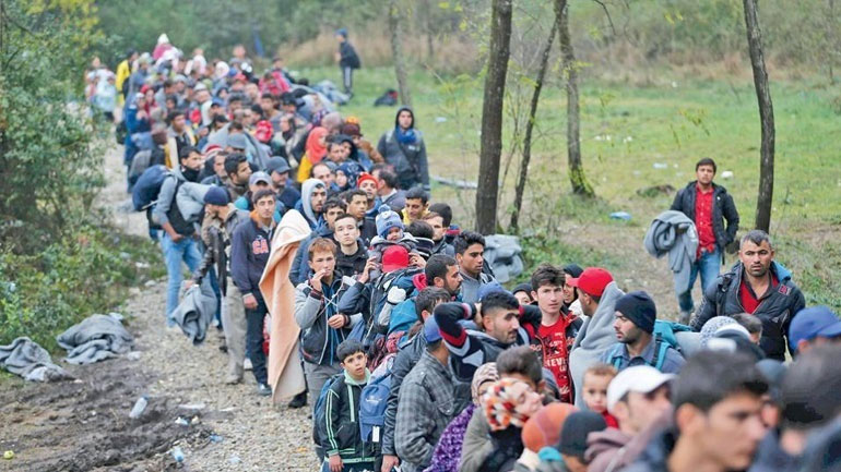 Η Αυστρία προτείνει ενίσχυση των συνοριακών ελέγχων με στρατιωτική συνδρομή