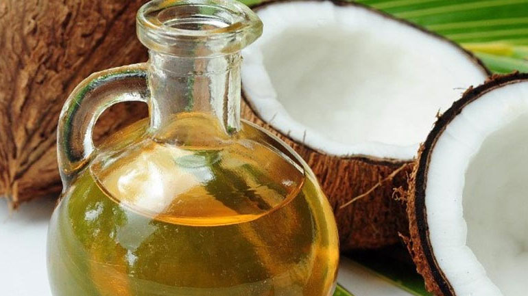 Λάδι καρύδας: Ελιξίριο υγείας και ομορφιάς ή «δηλητήριο»;