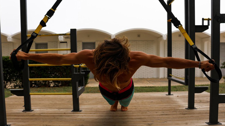 Ένα γρήγορο fitness session με τον Νικόλα Πλυτά!
