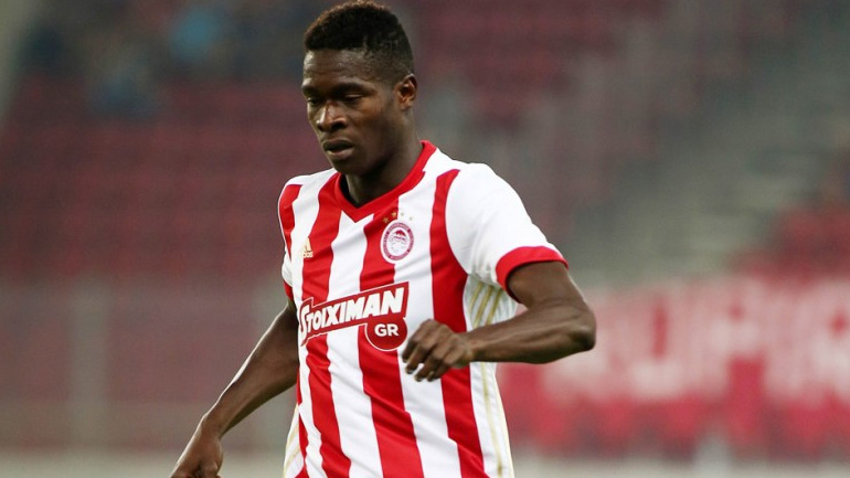 Παραμένει στον Ολυμπιακό ο Σισέ