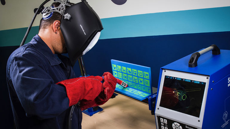 Η Εικονική Πραγματικότητα στην υπηρεσία της εκπαίδευσης Διεθνών Μηχανικών Συγκολλήσεων και Συγκολλητών