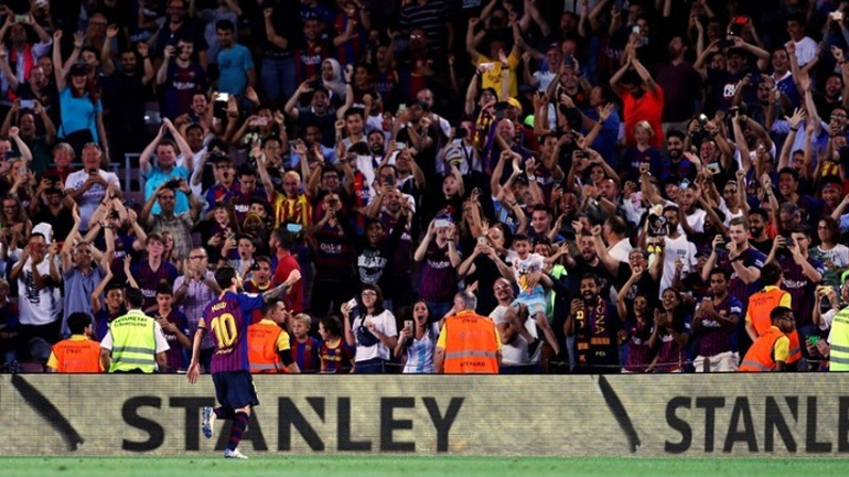 Σκόραρε οκτώ φορές η Μπαρτσελόνα
