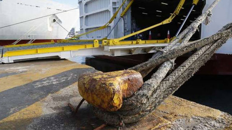 Aπεργία τη Δευτέρα – Δεμένα θα παραμείνουν τα πλοία στα λιμάνια