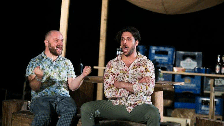 «Πέτρες στις τσέπες του» για δύο ακόμα παραστάσεις