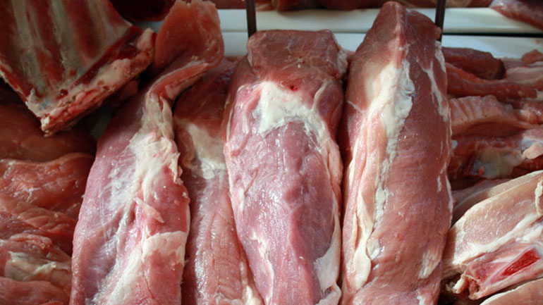 Κατασχέσεις ακατάλληλων κρεάτων στον Πειραιά
