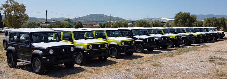Τα 45 Suzuki Jimny παρατεταγμένα...
