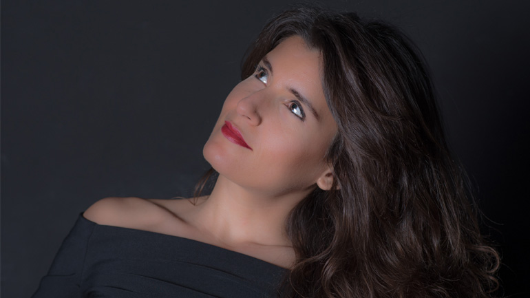 Η Μπέττυ Χαρλαύτη ερμηνεύει Λευτέρη Παπαδόπουλο