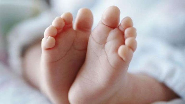 Ινστιτούτο Στατιστικής: Η Γαλλία πρωταθλήτρια στις γεννήσεις παιδιών εκτός γάμου