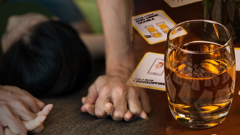 Νέα αθλιότητα με το ”Ring of Fire”