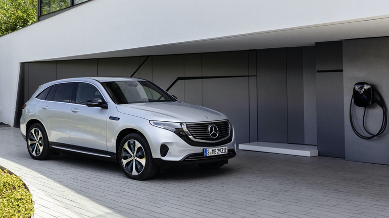 Εκθαμβωτικό το νέο αστέρι της Mercedes