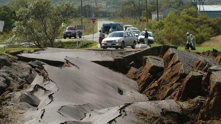 Ιαπωνία: Κατολίσθηση καταπλάκωσε σπίτια στη νήσο Χοκάιντο Ιαπωνία: Κατολίσθηση καταπλάκωσε σπίτια στη νήσο Χοκάιντο
