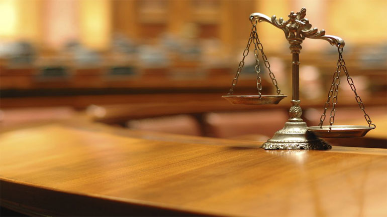 Θεσσαλονίκη: Οικογένεια θα πληρώνει 300 ευρώ πρόστιμο στους γείτονες κάθε φορά που τα παιδιά της κάνουν φασαρία Θεσσαλονίκη: Οικογένεια θα πληρώνει 300 ευρώ πρόστιμο στους γείτονες κάθε φορά που τα παιδιά της κάνουν φασαρία