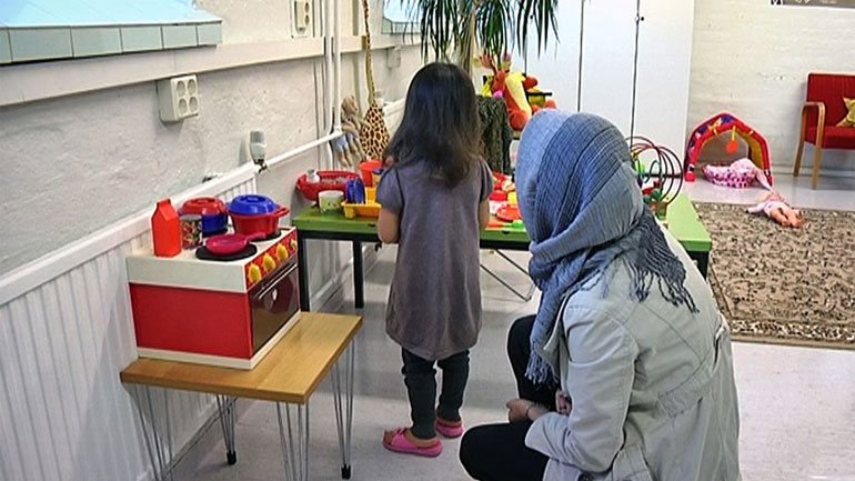 ΟΟΣΑ προς Φινλανδία: Να ενταχθούν οι γυναίκες μετανάστριες στην αγορά εργασίας