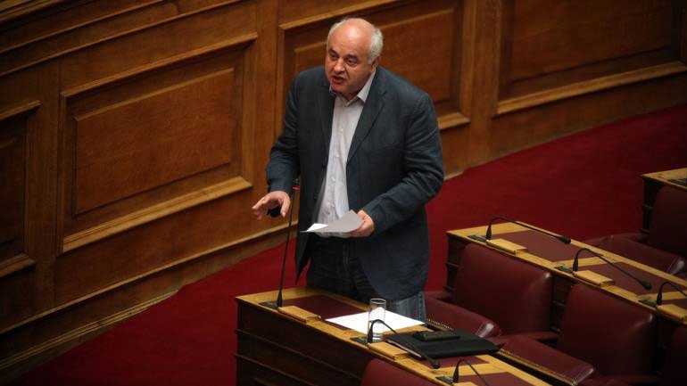 Ν. Καραθανασόπουλος: Δεν θα αναιρούν την επίθεση στον λαό οι όποιες μικροδιορθώσεις γίνουν
