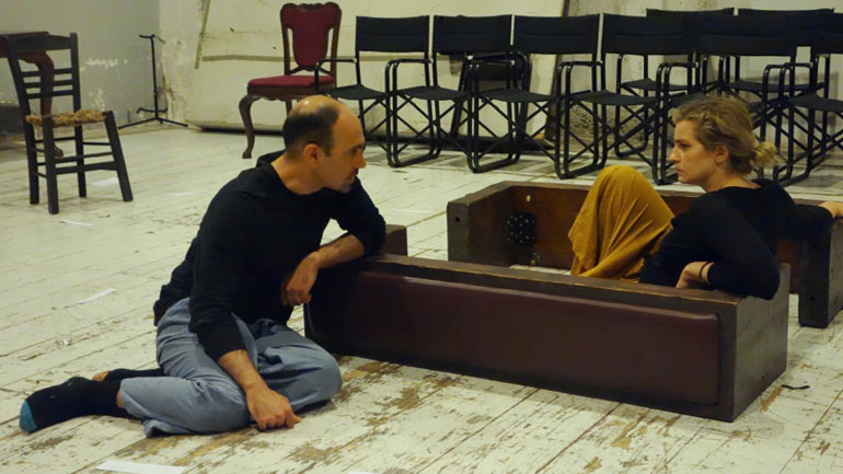 Οι πρώτες φωτογραφίες από τον «Οδοιπόρο» με τη Μαρία Κίτσου